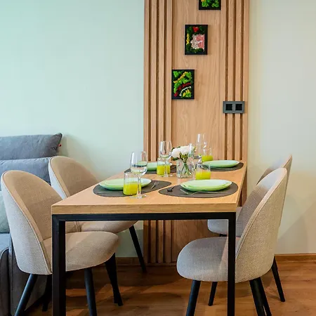 דירה Cozy And Stylish 3 *